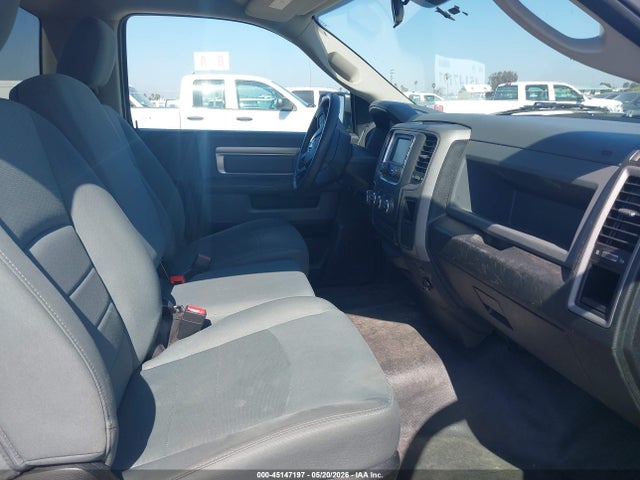 Продажа на аукционе авто 2019 Ram 1500 Classic Tradesman  4x2 8' Box, vin: 3C6JR6DG2KG502812, номер лота: 45147197