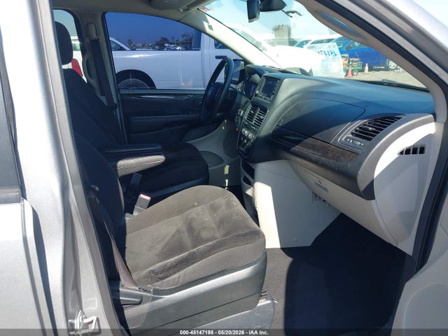 Продаж на аукціоні авто 2018 Dodge Grand Caravan Se, vin: 2C4RDGBG6JR356412, номер лоту: 45147198