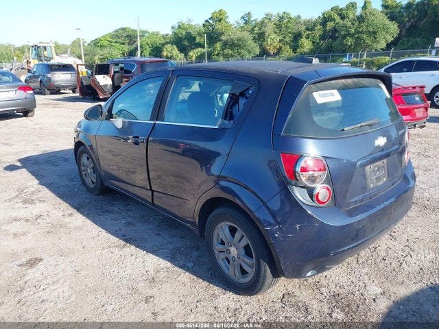 45147208 :رقم المزاد ، 1G1JC6SHXG4135287 vin ، 2016 Chevrolet Sonic Lt Auto مزاد بيع