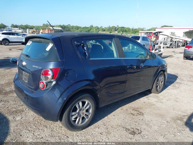 45147208 :رقم المزاد ، 1G1JC6SHXG4135287 vin ، 2016 Chevrolet Sonic Lt Auto مزاد بيع