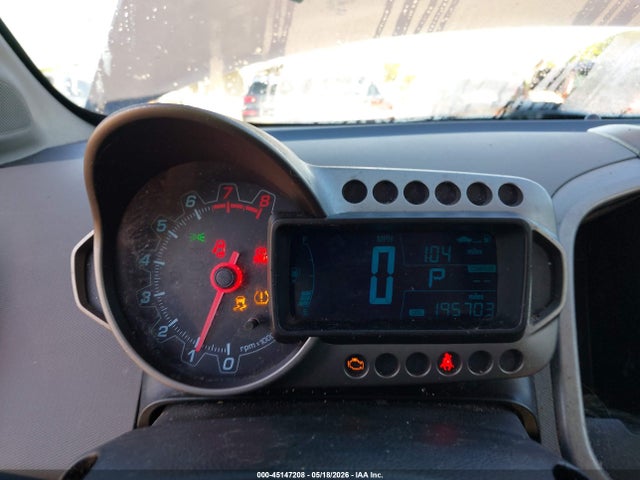 45147208 :رقم المزاد ، 1G1JC6SHXG4135287 vin ، 2016 Chevrolet Sonic Lt Auto مزاد بيع