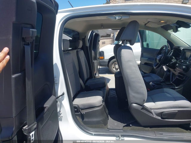 GMC Canyon 2017 1GTH5BEA5H1190191 Image 8