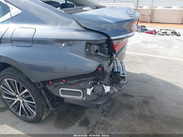 45147240 :رقم المزاد ، 58ADZ1B10NU120940 vin ، 2022 Lexus Es 350 مزاد بيع
