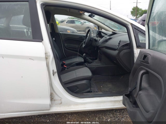 45147247 :رقم المزاد ، 3FADP4AJ2KM164352 vin ، 2019 Ford Fiesta S مزاد بيع