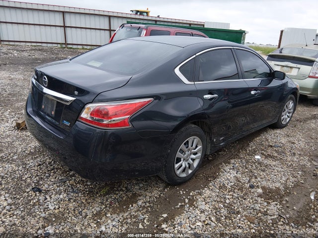 Продажа на аукционе авто 2014 Nissan Altima 2.5 S, vin: 1N4AL3AP9EN220956, номер лота: 45147259