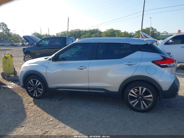 45147263 :رقم المزاد ، 3N1CP5CU1KL550000 vin ، 2019 Nissan Kicks Sr مزاد بيع