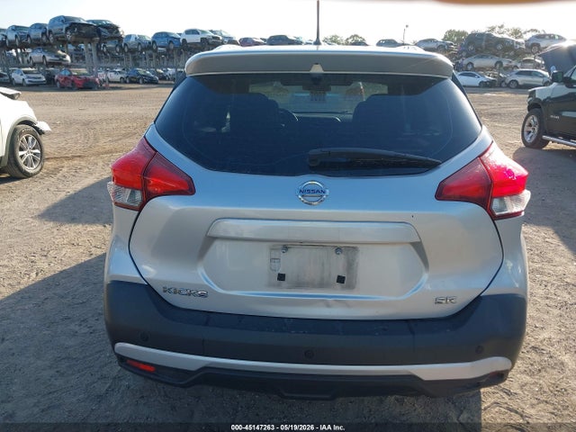 45147263 :رقم المزاد ، 3N1CP5CU1KL550000 vin ، 2019 Nissan Kicks Sr مزاد بيع