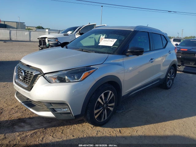 45147263 :رقم المزاد ، 3N1CP5CU1KL550000 vin ، 2019 Nissan Kicks Sr مزاد بيع