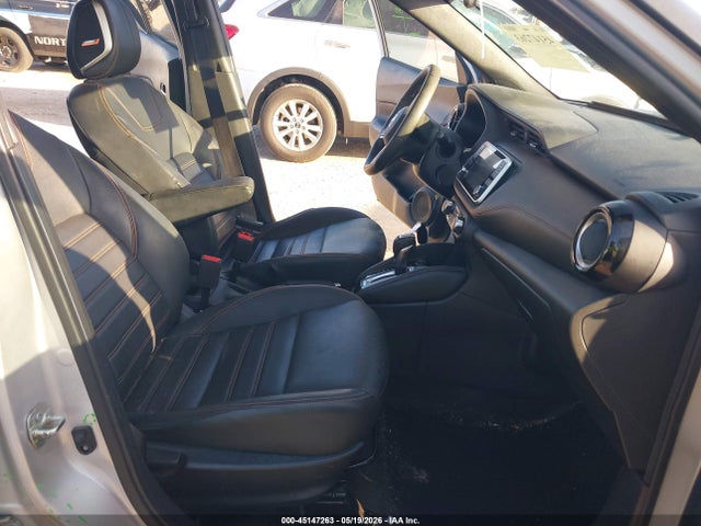 45147263 :رقم المزاد ، 3N1CP5CU1KL550000 vin ، 2019 Nissan Kicks Sr مزاد بيع