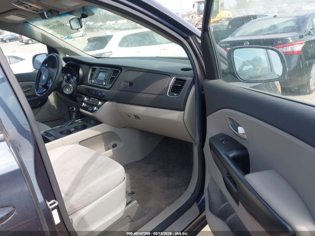 KNDMB5C11G6092868 KIA SEDONA LX