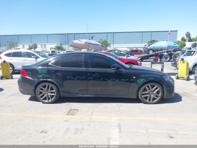 Lexus IS 200T 2017 JTHBA1D21H5043248 Image 13