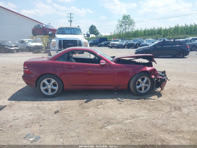 45147298 :رقم المزاد ، WDBKK65F73F285542 vin ، 2003 Mercedes-benz Slk 320 مزاد بيع