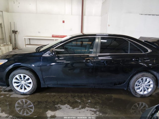 Toyota CAMRY LE 2016 4T4BF1FK2GR533574 Image 14