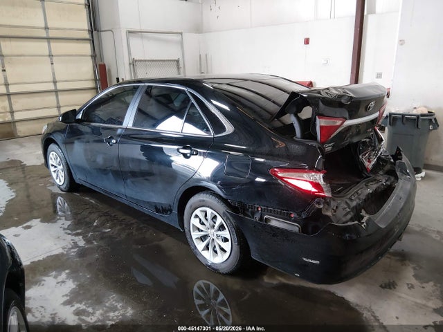 Toyota CAMRY LE 2016 4T4BF1FK2GR533574 Image 3