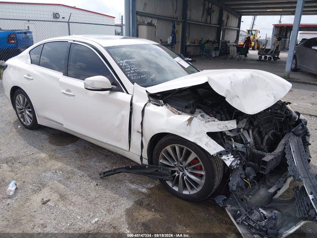 Продажа на аукционе авто 2018 Infiniti Q50 3.0t Luxe, vin: JN1EV7AP3JM590266, номер лота: 45147334