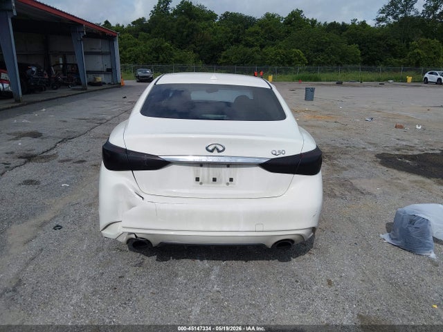 Продажа на аукционе авто 2018 Infiniti Q50 3.0t Luxe, vin: JN1EV7AP3JM590266, номер лота: 45147334