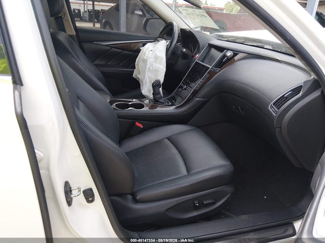 Продажа на аукционе авто 2018 Infiniti Q50 3.0t Luxe, vin: JN1EV7AP3JM590266, номер лота: 45147334