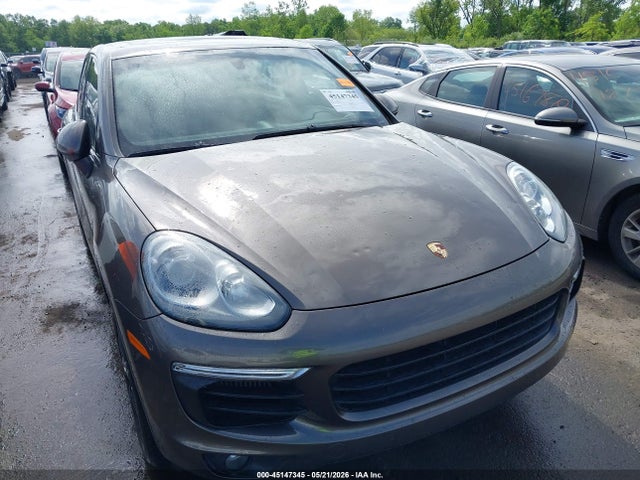 45147345 :رقم المزاد ، WP1AB2A26FLA59943 vin ، 2015 Porsche Cayenne S مزاد بيع