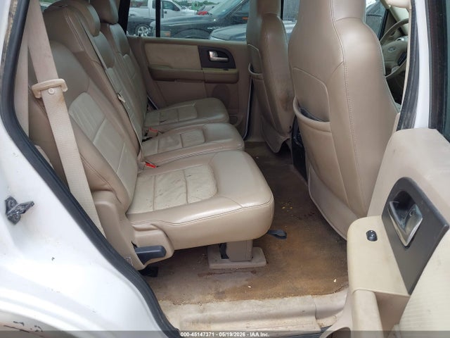 2004 Ford Expedition Eddie Bauer მანქანა იყიდება აუქციონზე, vin: 1FMFU17L24LB15817, აუქციონის ნომერი: 45147371