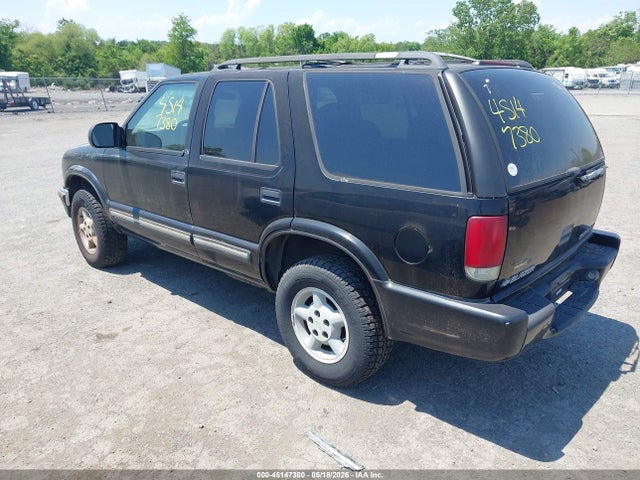 Продажа на аукционе авто 2000 Chevrolet Blazer Ls, vin: 1GNDT13W2Y2295883, номер лота: 45147380
