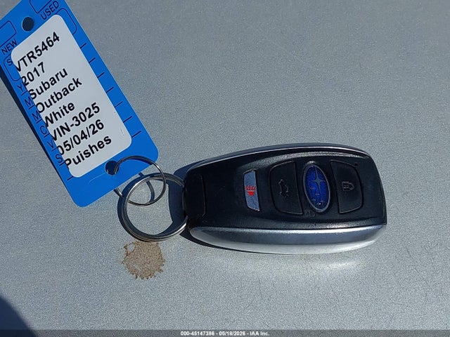 Продаж на аукціоні авто 2017 Subaru Outback 2.5i Touring, vin: 4S4BSATC8H3283025, номер лоту: 45147386