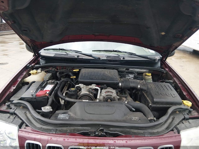 2003 Jeep Grand Cherokee Limited მანქანა იყიდება აუქციონზე, vin: 1J4GW58NX3C560647, აუქციონის ნომერი: 45147405