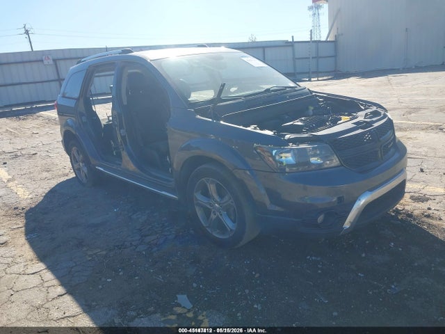 45147412 :رقم المزاد ، 3C4PDCGG8HT607964 vin ، 2017 Dodge Journey Crossroad Plus مزاد بيع