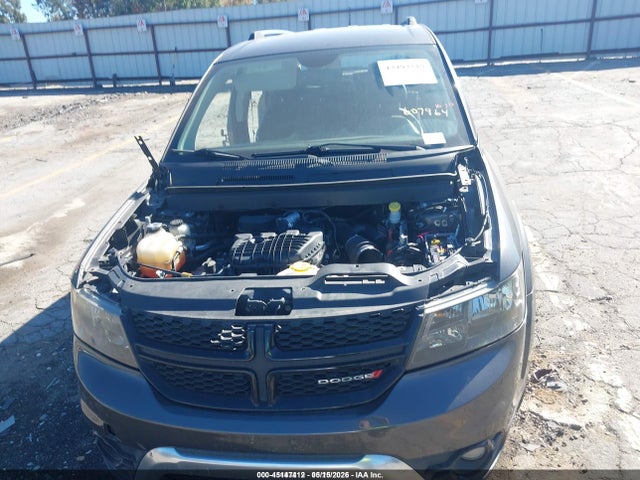 45147412 :رقم المزاد ، 3C4PDCGG8HT607964 vin ، 2017 Dodge Journey Crossroad Plus مزاد بيع