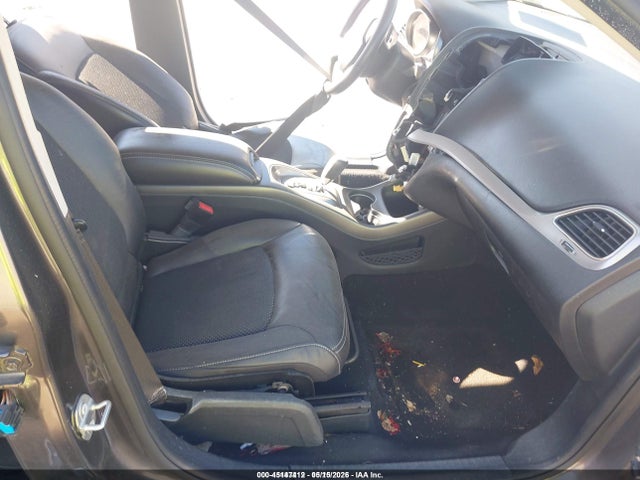 45147412 :رقم المزاد ، 3C4PDCGG8HT607964 vin ، 2017 Dodge Journey Crossroad Plus مزاد بيع