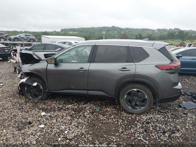 5N1BT3BB3SC845762 Nissan Rogue Sv Intelligent Awd