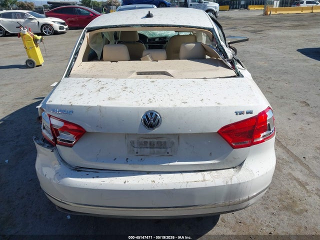 1VWBT7A34FC062054 Volkswagen Passat 1.8t Se