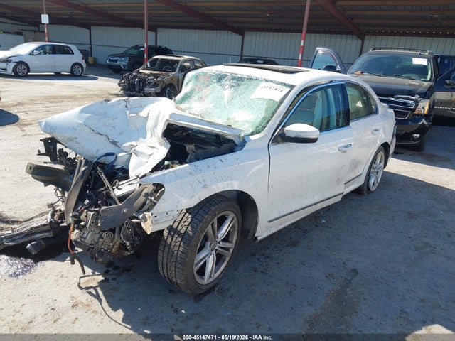 1VWBT7A34FC062054 Volkswagen Passat 1.8t Se