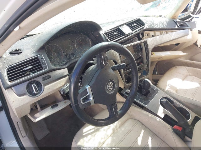 1VWBT7A34FC062054 Volkswagen Passat 1.8t Se