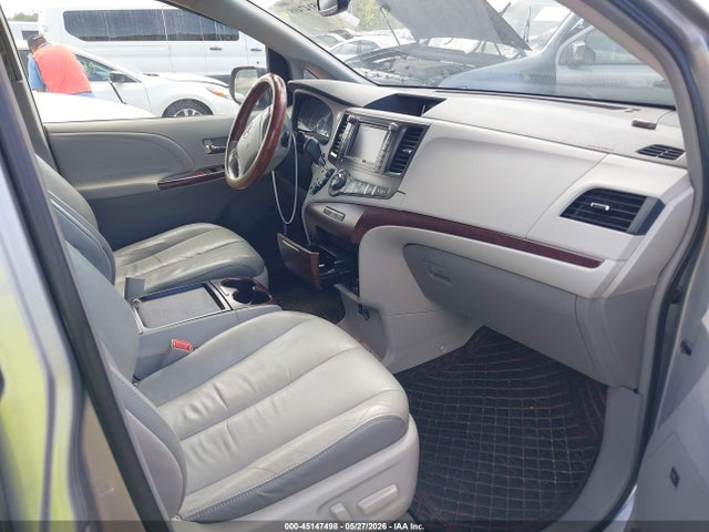 Продаж на аукціоні авто 2011 Toyota Sienna Limited, vin: 5TDDK3DC2BS008795, номер лоту: 45147498