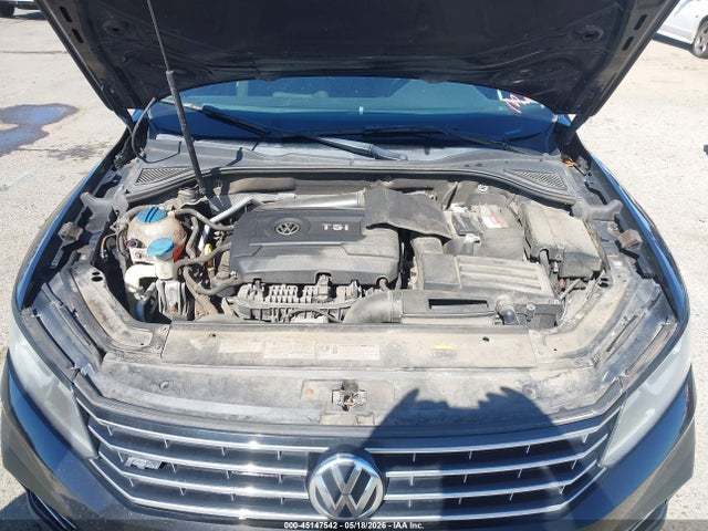 Продаж на аукціоні авто 2016 Volkswagen Passat 1.8t R-line, vin: 1VWAT7A30GC036015, номер лоту: 45147542