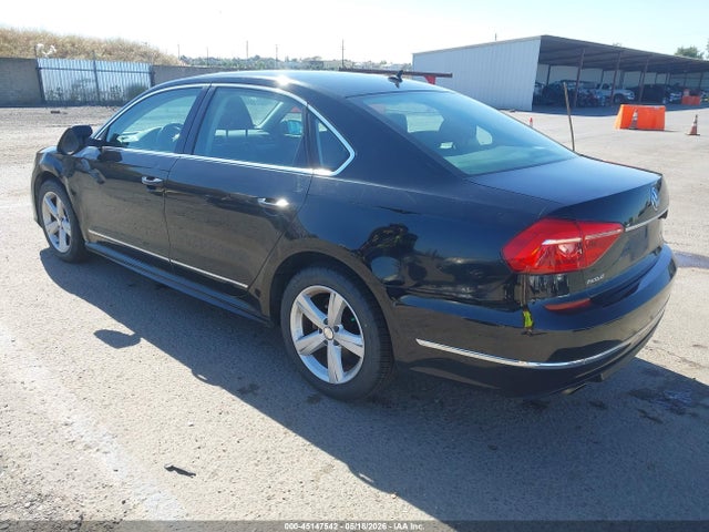 Продаж на аукціоні авто 2016 Volkswagen Passat 1.8t R-line, vin: 1VWAT7A30GC036015, номер лоту: 45147542