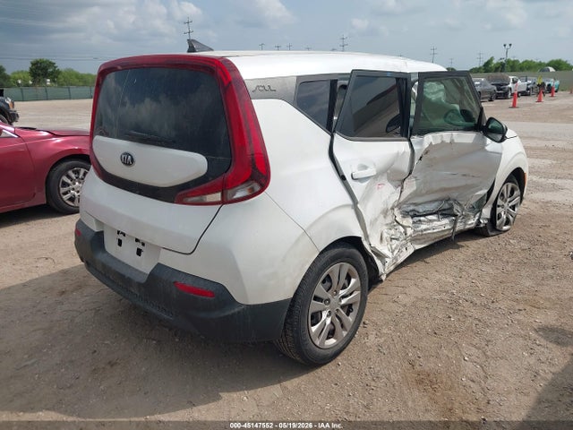 KIA SOUL LX 2020 KNDJ23AU8L7713760 Image 4