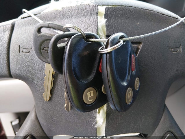 45147572 :رقم المزاد ، 1GNEC13Z84J300177 vin ، 2004 Chevrolet Tahoe Lt مزاد بيع