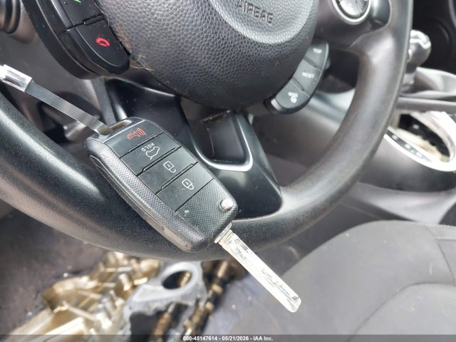 Продажа на аукционе авто 2016 Kia Soul, vin: KNDJN2A23G7273436, номер лота: 45147614