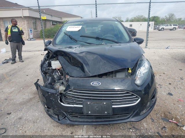 2019 Ford Fiesta Se მანქანა იყიდება აუქციონზე, vin: 3FADP4EJ0KM144692, აუქციონის ნომერი: 45147652