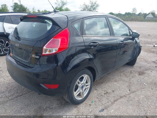 2019 Ford Fiesta Se მანქანა იყიდება აუქციონზე, vin: 3FADP4EJ0KM144692, აუქციონის ნომერი: 45147652