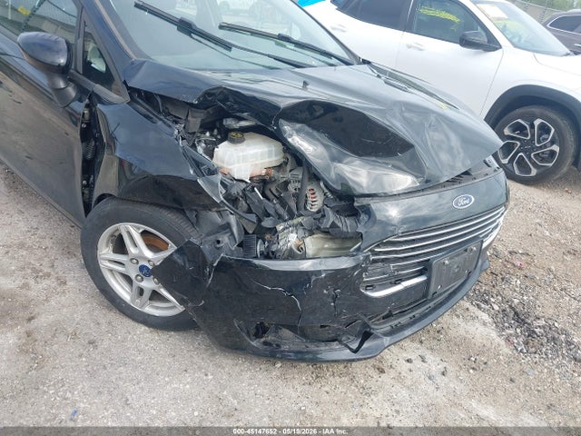 2019 Ford Fiesta Se მანქანა იყიდება აუქციონზე, vin: 3FADP4EJ0KM144692, აუქციონის ნომერი: 45147652