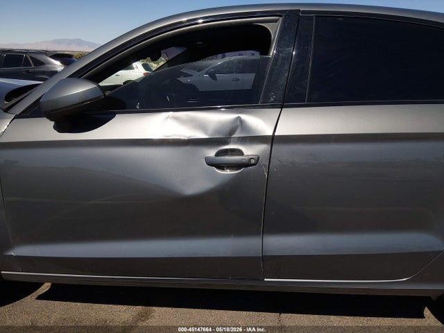 2020 Audi A3 Premium Plus 40 Tfsi Front-wheel Drive S Tronic მანქანა იყიდება აუქციონზე, vin: WAUCUGFF5LA100600, აუქციონის ნომერი: 45147664