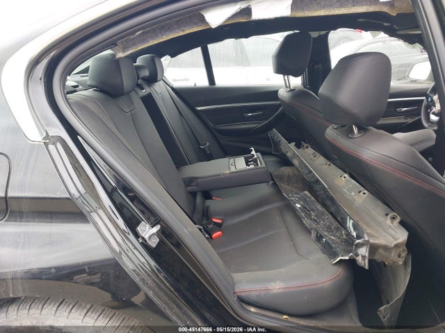 45147666 :رقم المزاد ، WBA8B9C54JAE21966 vin ، 2018 Bmw 330i مزاد بيع