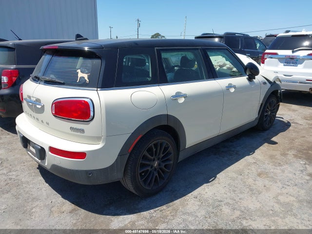 Mini COOPER CLUBMAN 2018 WMWLN5C54J2E34060 Image 4
