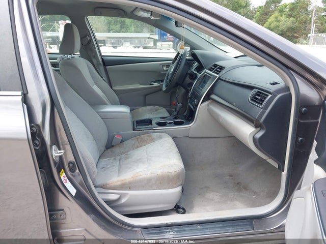 4T1BF1FKXFU009890 Toyota Camry Le/xle/se/xse