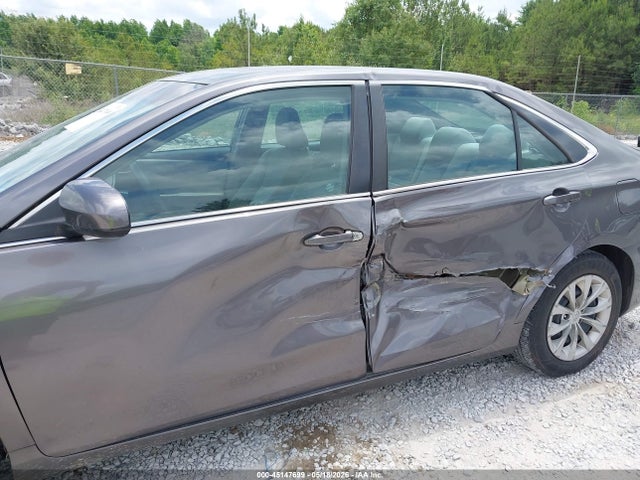 4T1BF1FKXFU009890 Toyota Camry Le/xle/se/xse