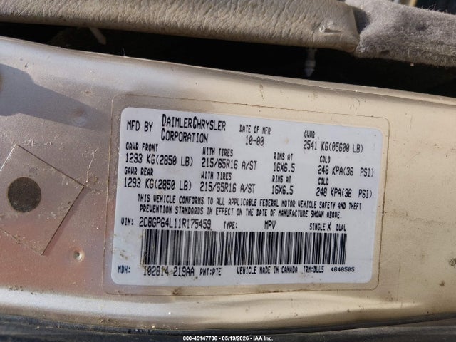 2001 Chrysler Town & Country Limited მანქანა იყიდება აუქციონზე, vin: 2C8GP64L11R175459, აუქციონის ნომერი: 45147706