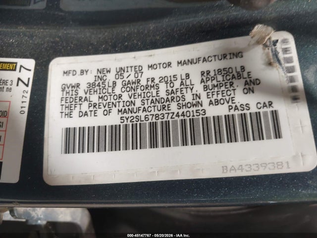 45147767 :رقم المزاد ، 5Y2SL67837Z440153 vin ، 2007 Pontiac Vibe مزاد بيع
