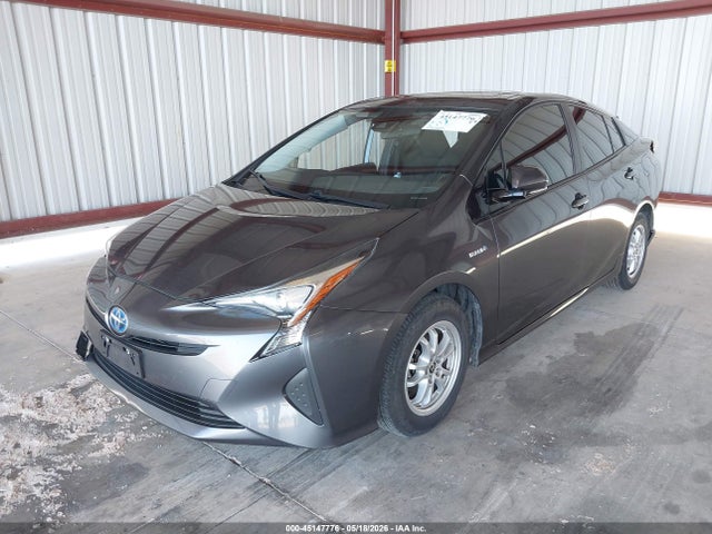 Toyota Prius Three 2016 JTDKARFU4G3012925 Image 2